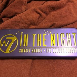 Brand new W7 Smokey Eyeshadow Palette